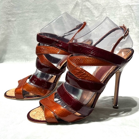 Manolo Blahnik x Birkenstock Patent Leather Burgundy / Topaz Strappy Sandals - Picture 3 of 14